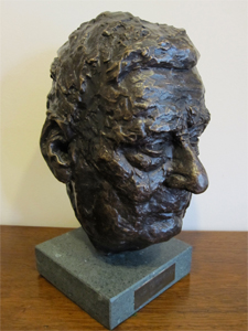Lowry bronze - right profile.